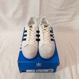 Adidas Superstar "Cloud White / Core Black / Cloud White"
